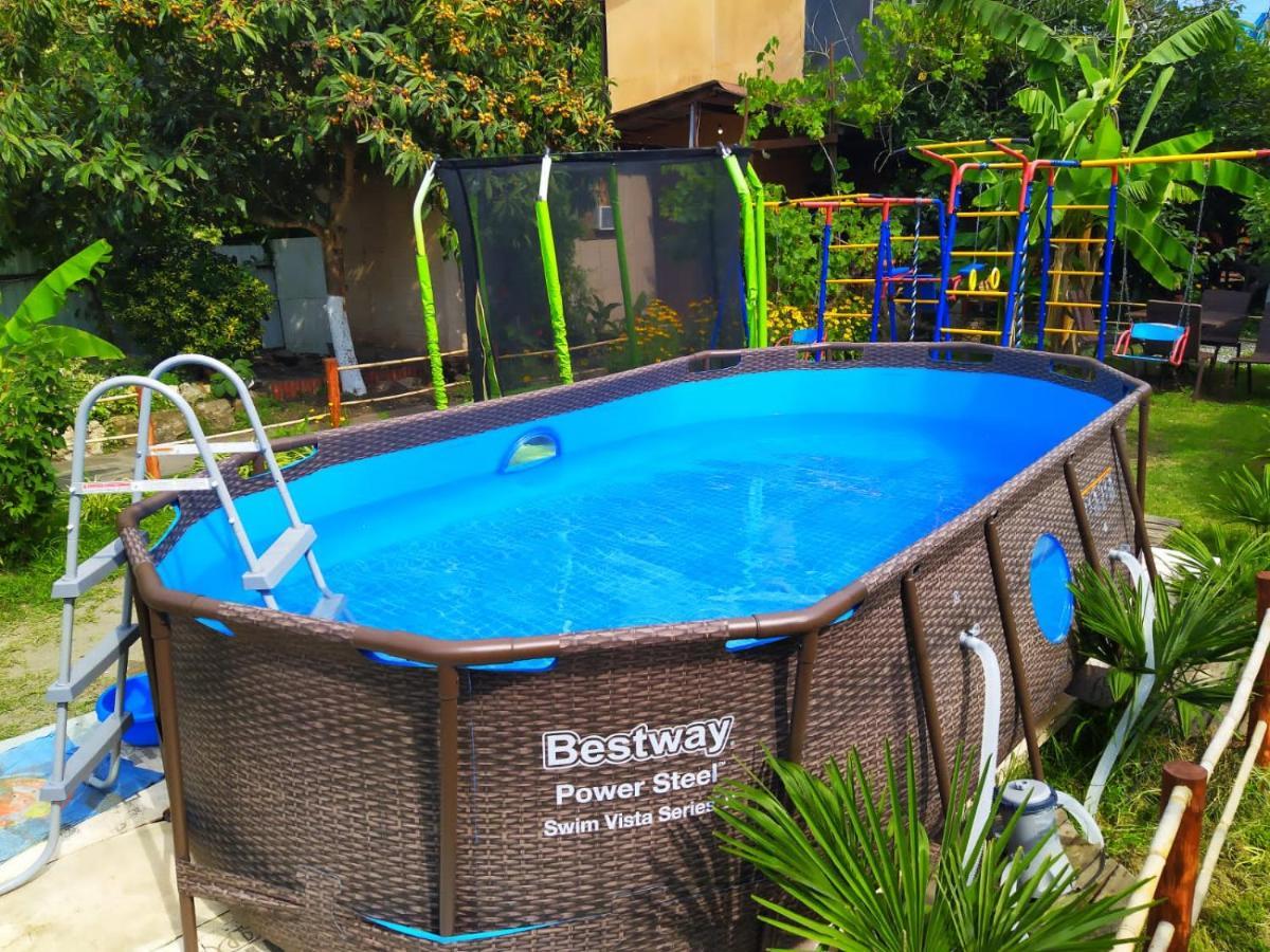 Guest House Lev Pitsunda Dış mekan fotoğraf